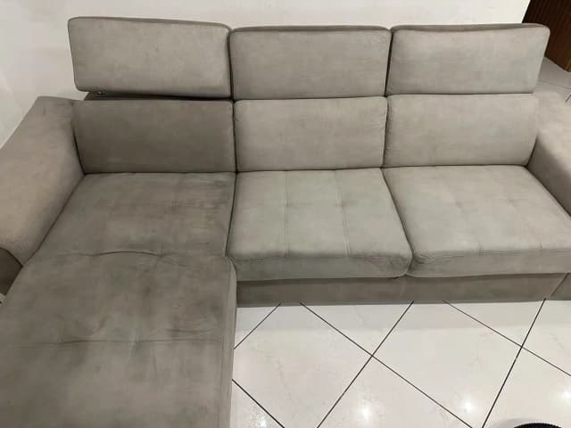 Foto del divano mandata su WhatsApp Foto del divano mandata su WhatsApp
